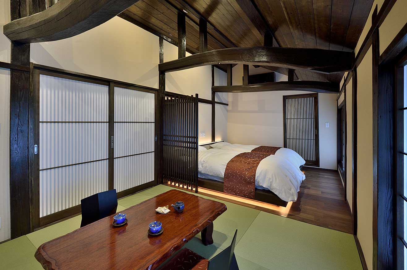 那古井間　藤の間