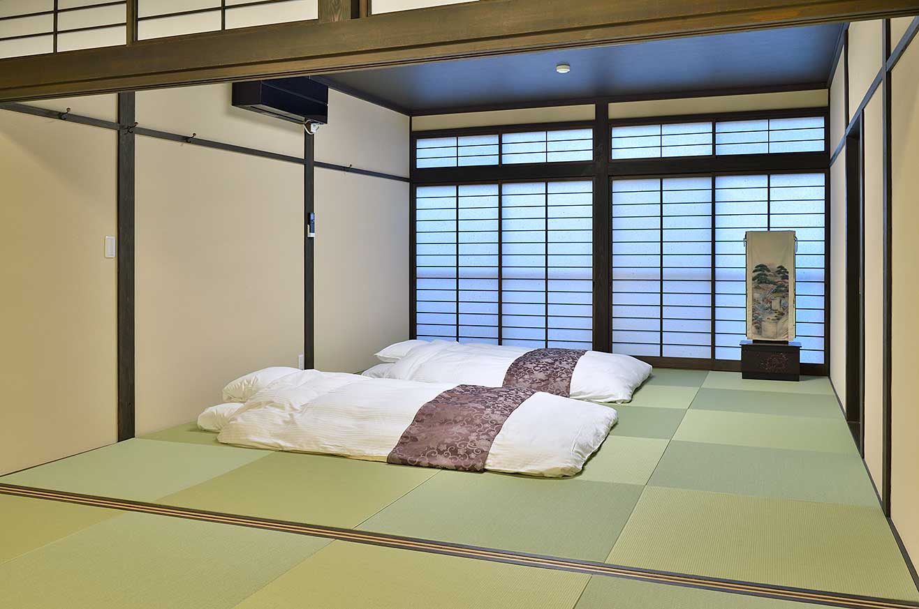 那古井間　菊の間