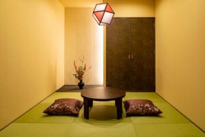 那古井間　草枕の間