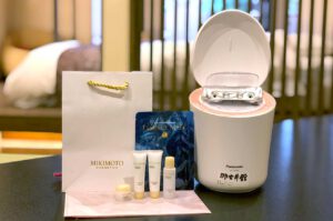 那古井間 松の間