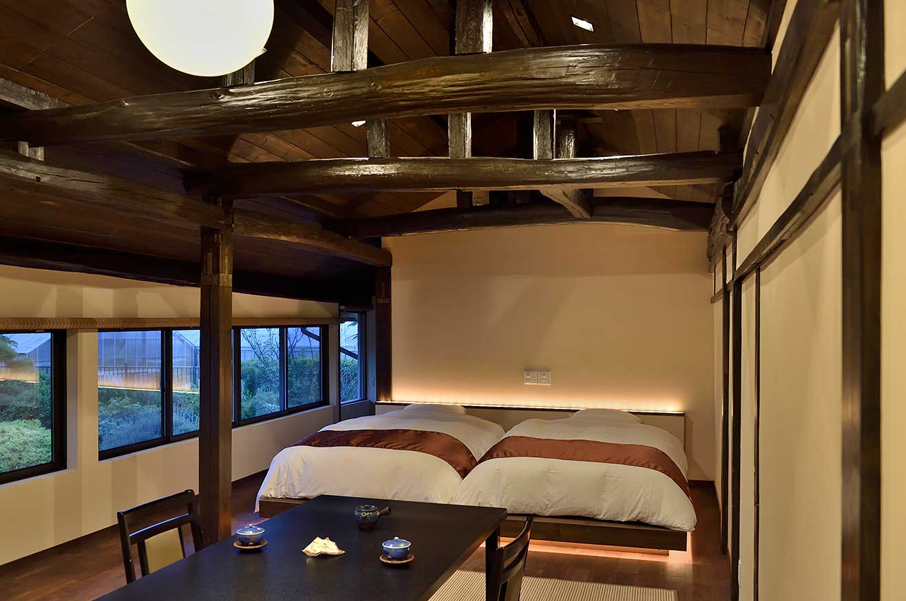 那古井間　梅の間